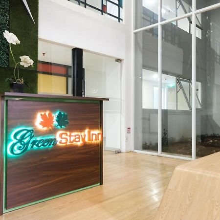 Green Stay Inn Tangerang Buitenkant foto