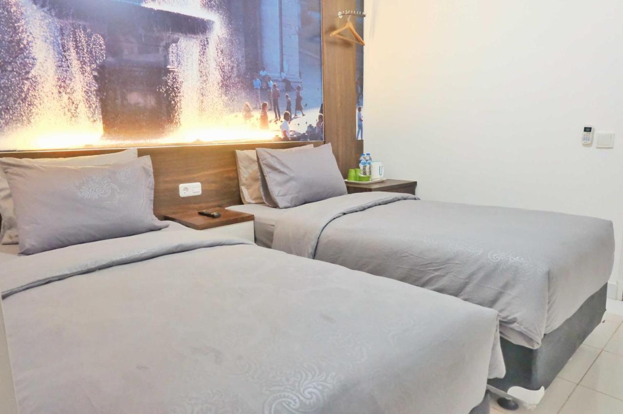 Green Stay Inn Tangerang Buitenkant foto